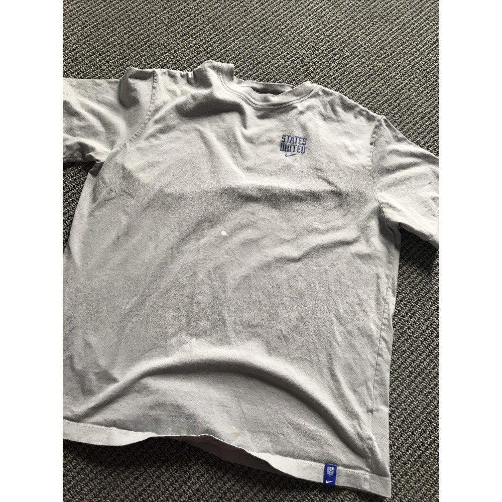 Nike Loose Fit‎ Tee United States Medium